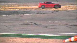 Mitsubishi Eclipse DRIFTING!