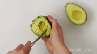 How To Prepare An Avocado
