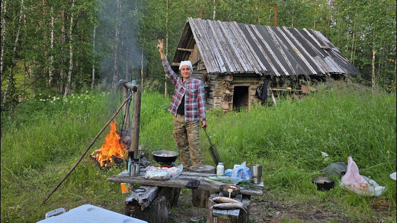 ЗА ХАРИУСОМ ПО ТАЕЖНОЙ РЕКЕ. 20 ЛЕТ СПУСТЯ ПРИЕХАЛ В СТАРИННУЮ ИЗБУ.