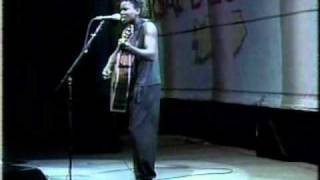 Tracy Chapman - Across The Lines (Amnesty Concert 1988 - Part 1/5)