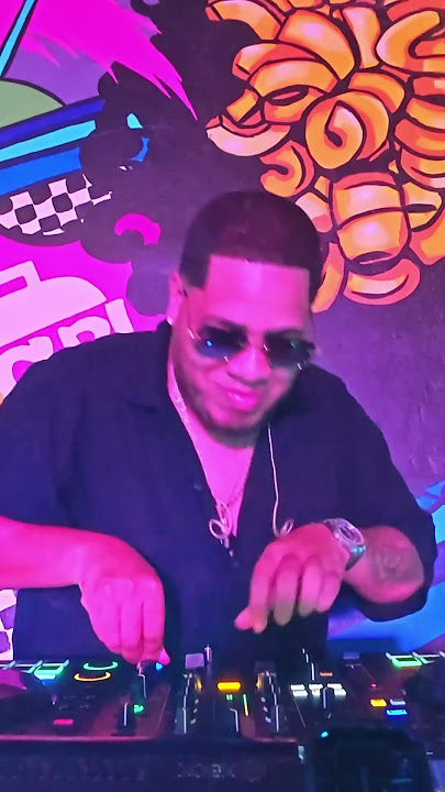 Oefff 😮‍💨🔥  #dj #dancehall #mix #djset #party #curacao #curaçao