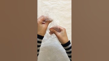 ASMR satisfying bubble wrap sound 🩹, subscribe for more 😍 #asmr #shorts #viral