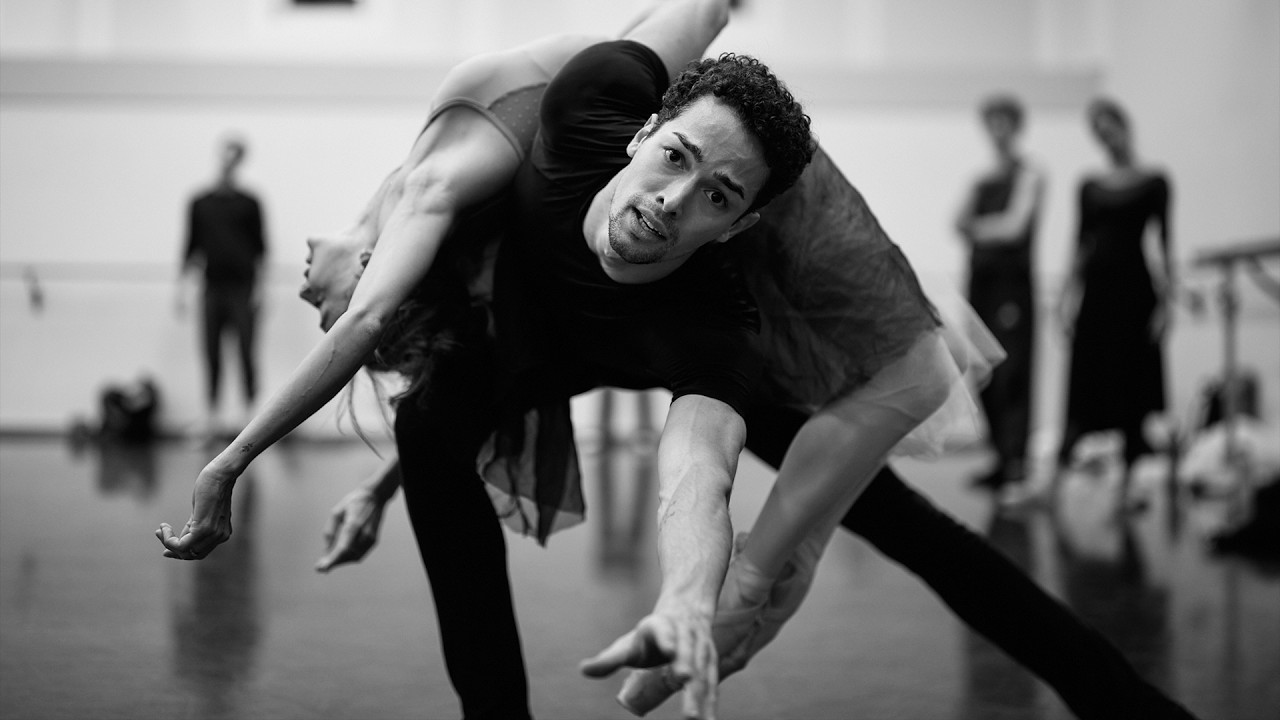 Staatballett Berlin performs Nureyev, ballet banned in Russia 