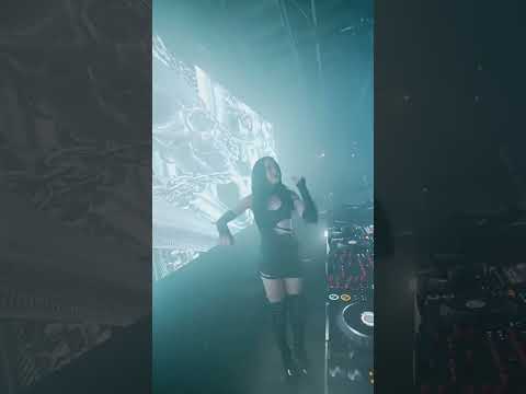 DØMINA Dropping Danger Zone