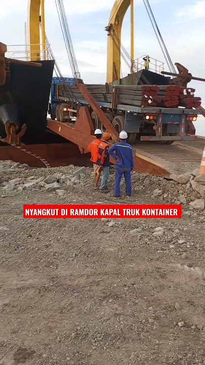 Download lagu TERSANGKUT DI RAMDOR KAPAL TRUK KONTAINER #shorts