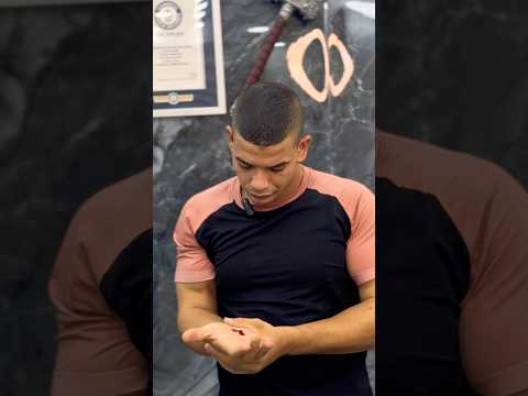 أين انت إيه الحلم ايدي نخزقت رح اصل للعالميه ان شاء الله