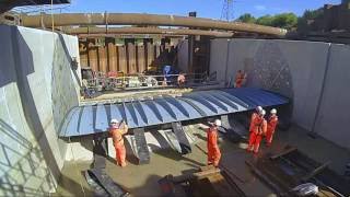 Testing of the 2nd movable weir gate at Knostrop