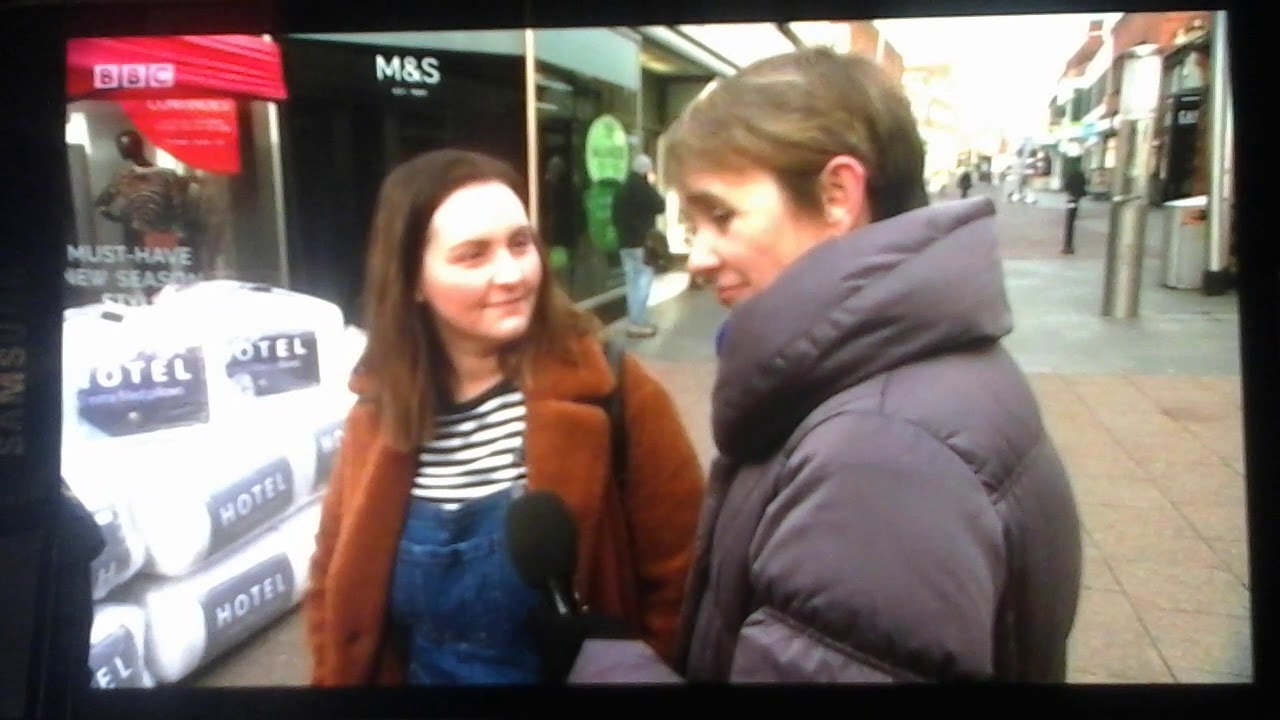 BBC News Bedford's M&S closes YouTube