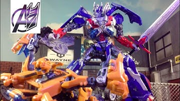 Transformers The Last Knight - Optimus Prime vs Bumblebee [Stop Motion]