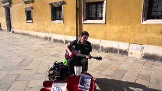 Guitar Street Performer, Venice