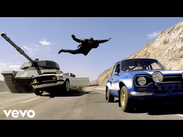 Farruko - Pepas (XZEEZ u0026 OTASH Remix) | FAST u0026 FURIOUS [Chase Scene] class=