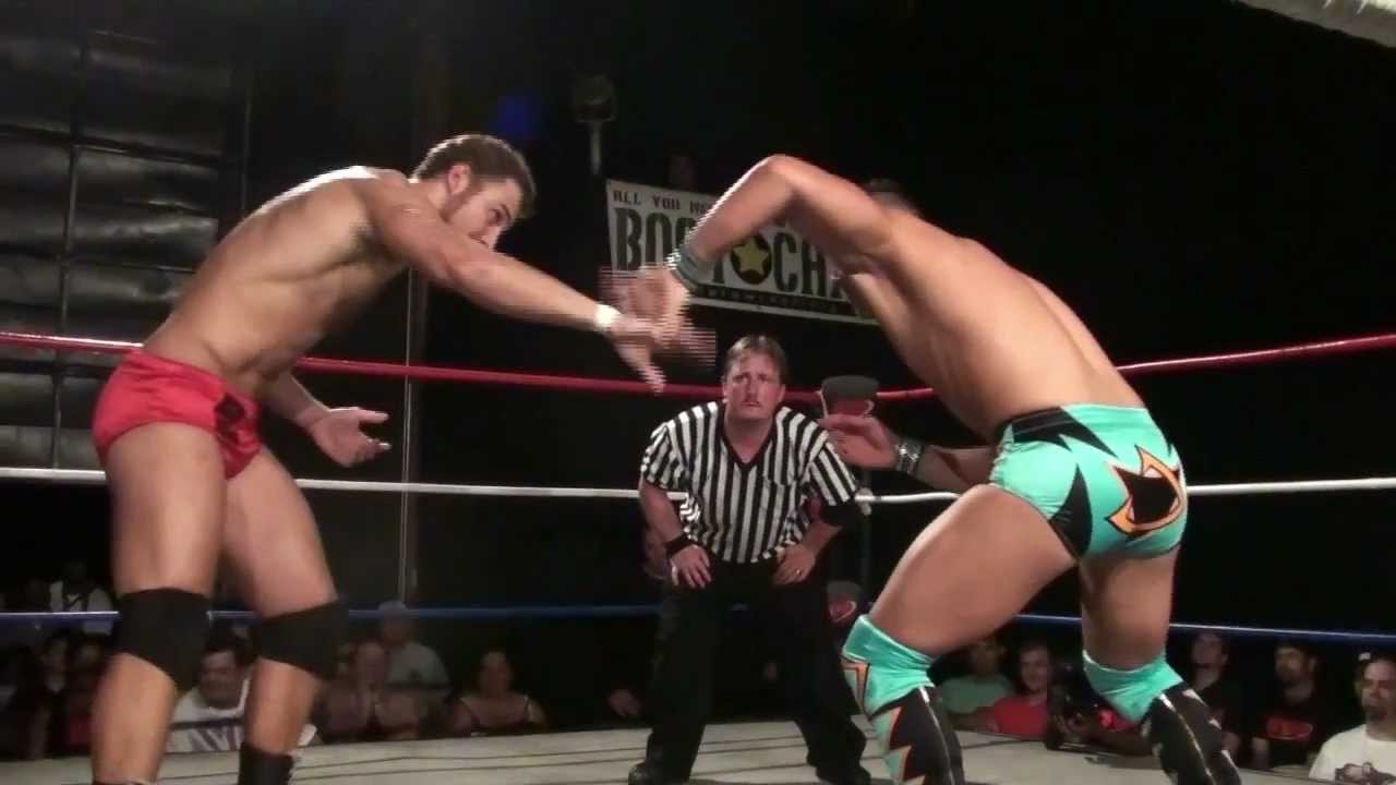 "British Messiah" Timothy Thatcher (c) vs "Double D" Dave Dutra YouTube