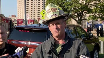 Milwaukee Fire Department uupdate on courthouse scaffold rescue