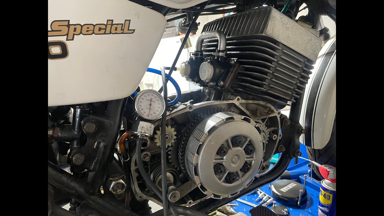 Pressure testing Crank Case RD400 Daytona Special