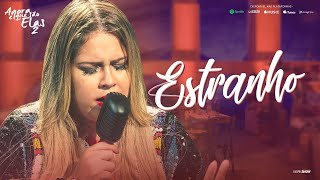 Video thumbnail of "Marília Mendonça - Estranho (Letra/Lyrics)"