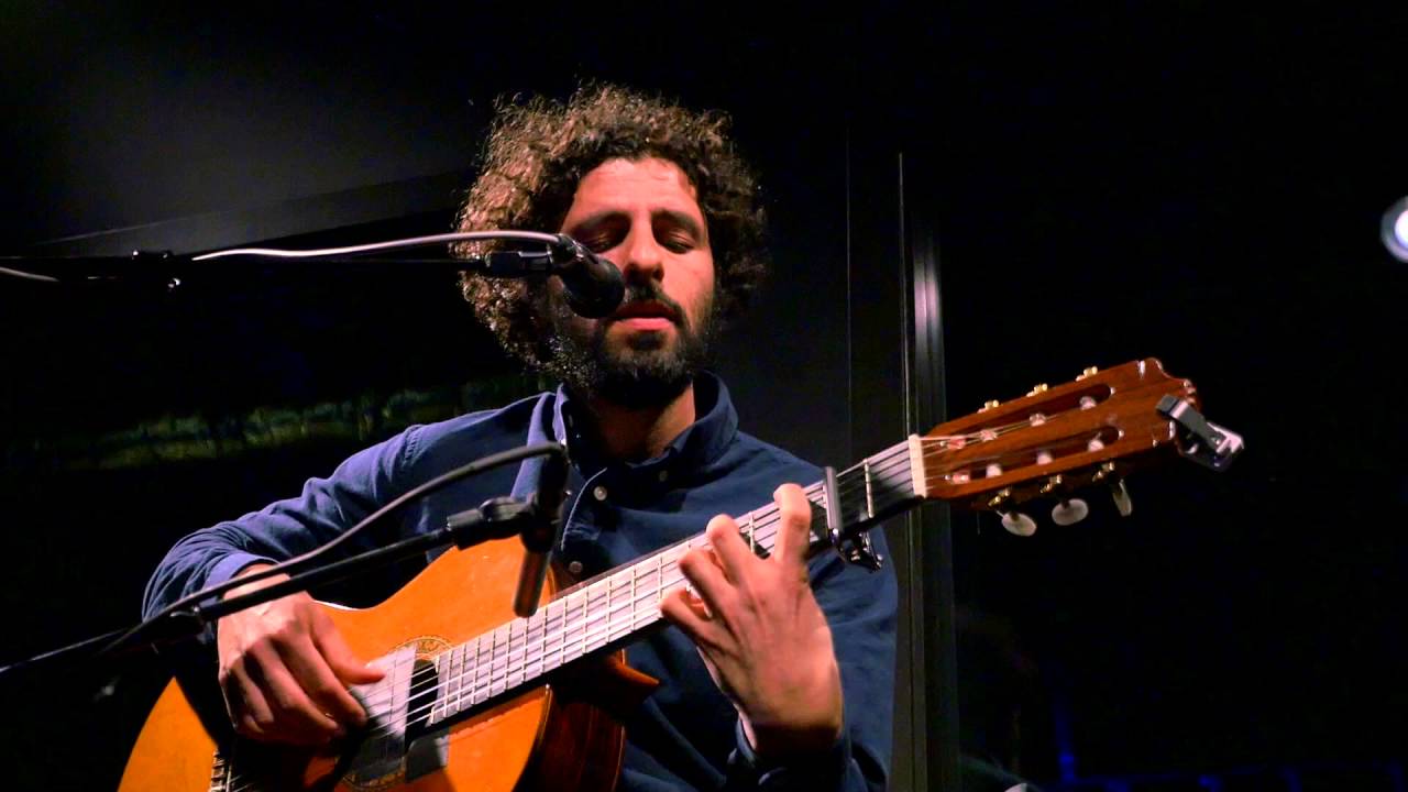 Guarda José González - Lovestain (Live on KEXP) su YouTube Guarda José González - Lovestain (Live on KEXP) su YouTube