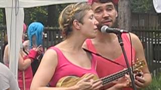 STICKY BISCUITS (Naomi Fearn und Marc Seestaedt auf dem Comicgarten Leipzig