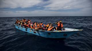 Spanish PM ‘sells out country’ with migrant amnesty scheme as 1.3m applications made