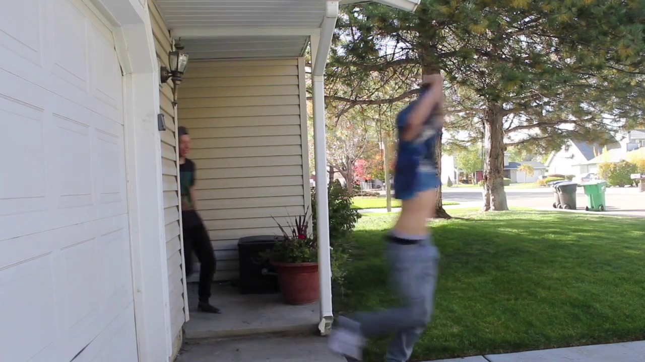 jacob keep your shirt on!!