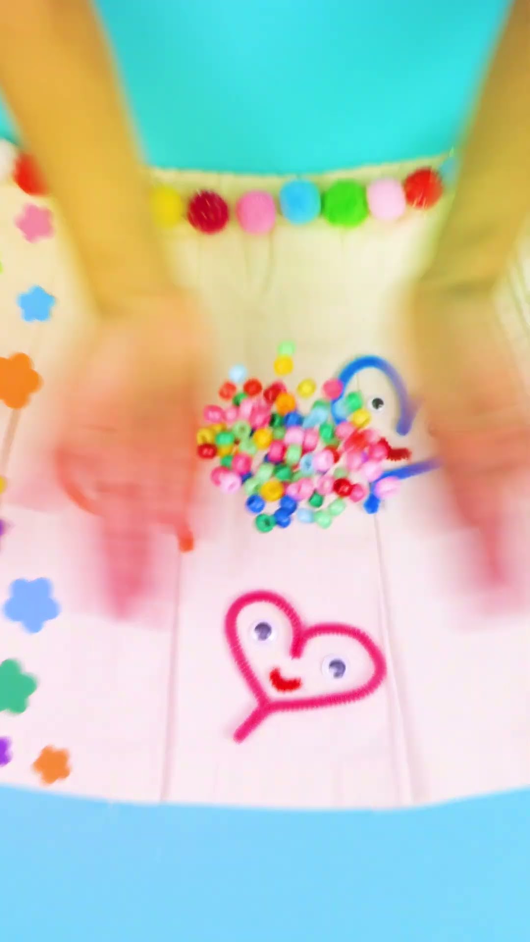 Extraordinary crafts created with DIY materials! #diycraft #5minutecraftskit#craftkit#diycostume#toy
