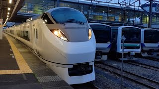 【回8725M】E657系K1編成651系オマージュカラーのKY出場回送が勝田駅を発車するシーン