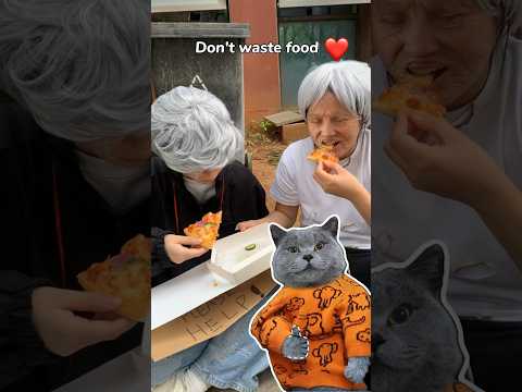 🤗Fresh Pizza Brings Joy To Homeless People!🍕🥒 | Don’t Waste Food #funnycat #catmemes #trending