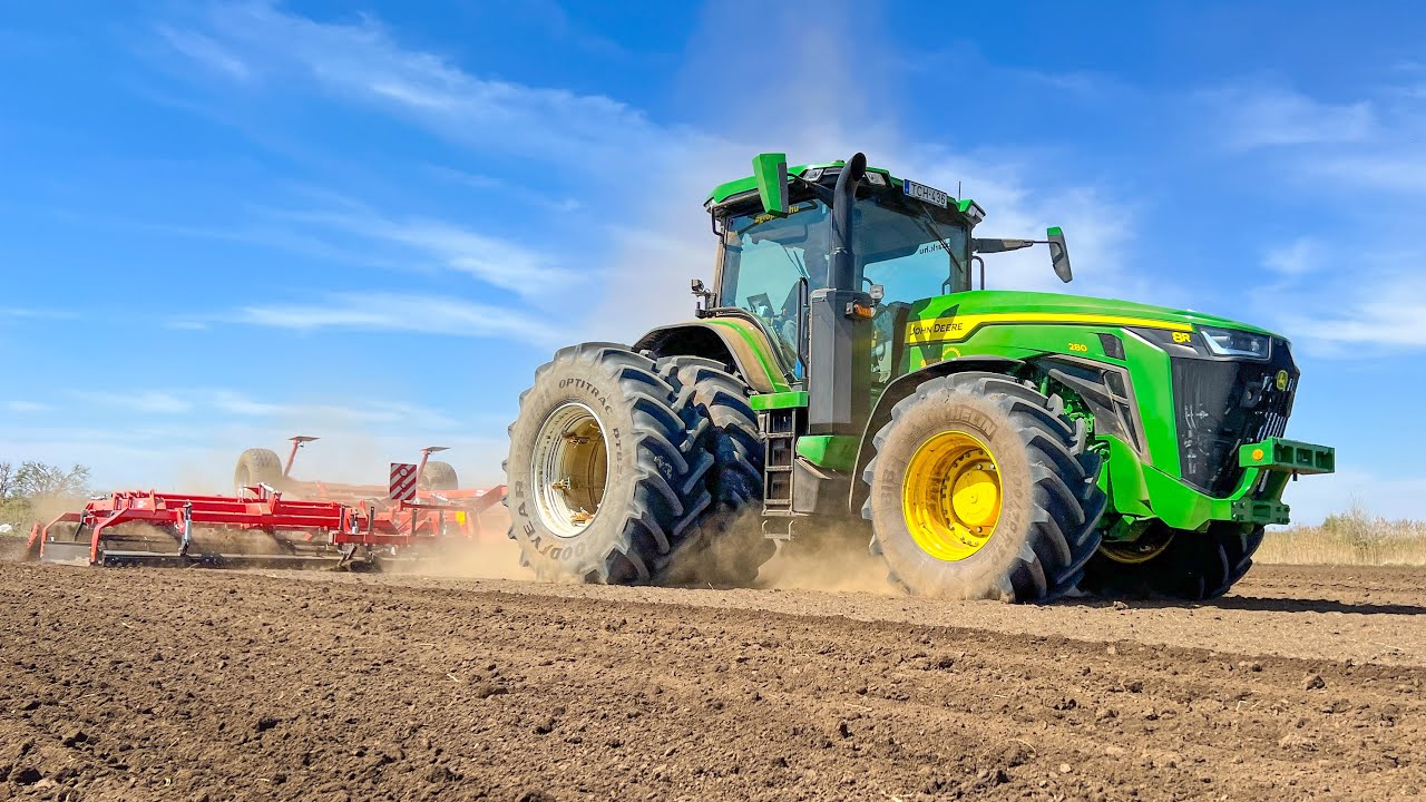 HU - John Deere 8R 280 + KÜHNE Profi 8000 magágykészítő kompaktor | Seedbed preparation 2022