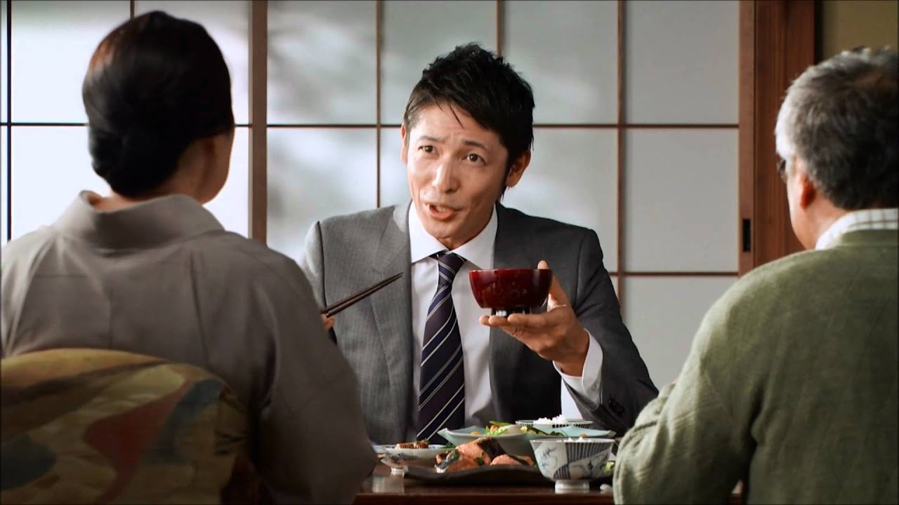 永谷園 あさげ「奥様のみそ汁」 玉木宏 - YouTube