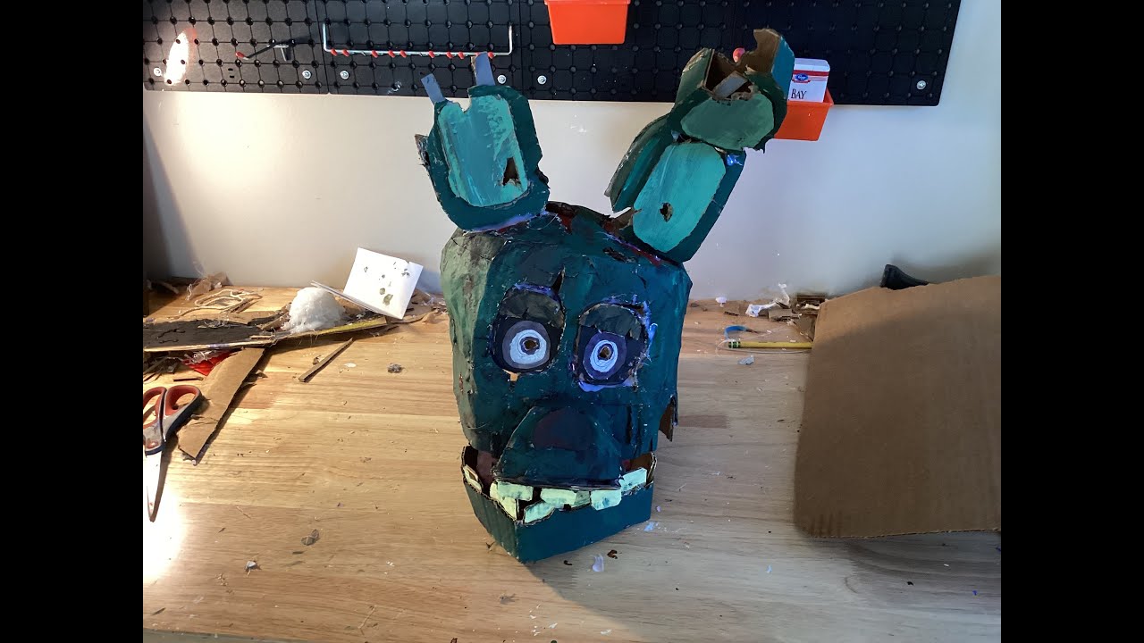 How to make a Springtrap mask out of cardboard-part 1 - YouTube