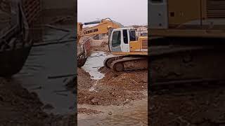 تعلم قيادة الة الشحن للمبتدئين  بوكلة  (LIEBHERR 944) ✅🚜 screenshot 5