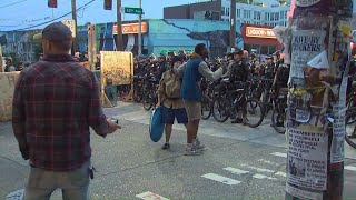 Scenes of Seattle police dismantling CHOP in Capitol Hill