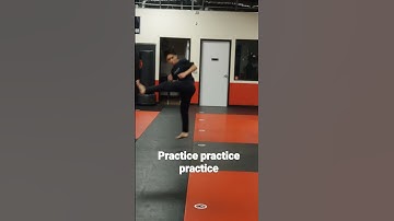 B twist to cheat 7 to side swipe. #tricking #taekwondo #shorts #btwist #cheat7 #sideswipe