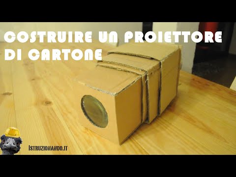 Proiettore Portatile di Cartone