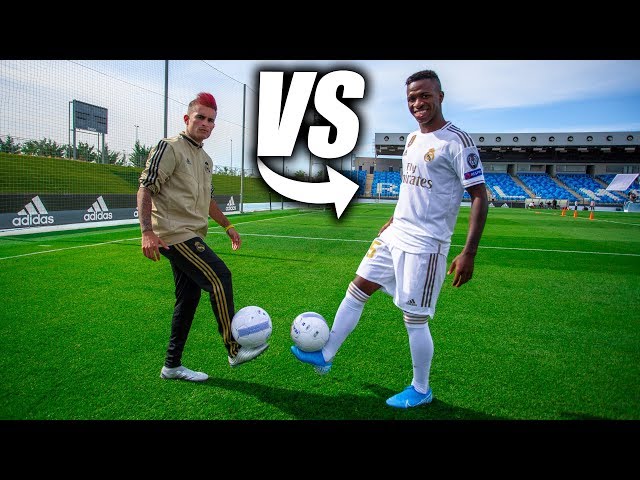 VINICIUS JR VS DELANTERO09 - Retos de Fútbol Freestyle class=