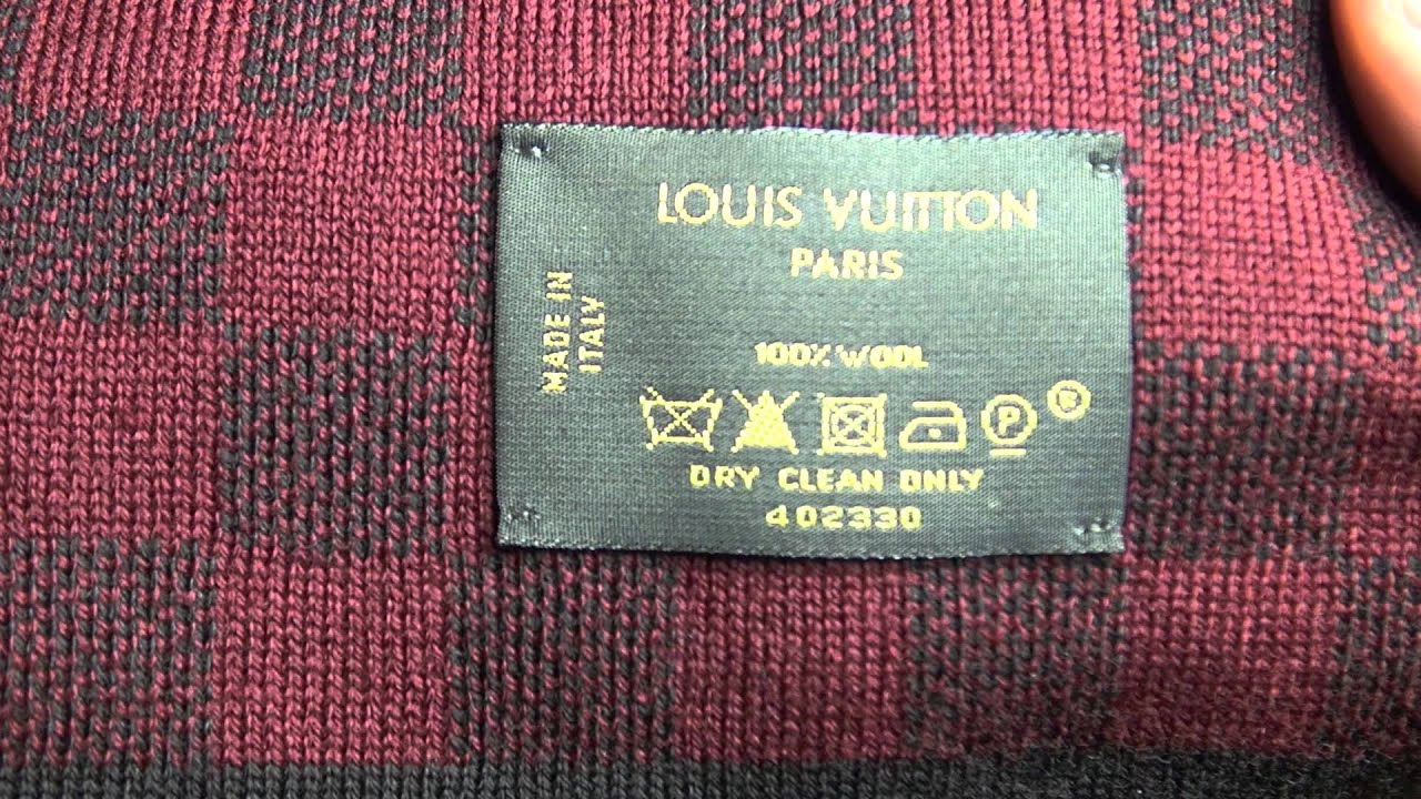 Louis Vuitton Red Damier Graphite Wool Scarf And Hat 