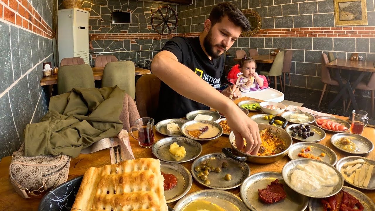 Our caravan trip with my wife and our little daughter - Türkiye - Diyarbakır [2]