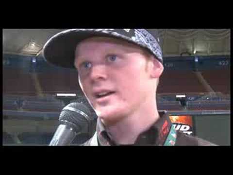 Supercross - St Louis - Terry Boyd Talks to Trey C...