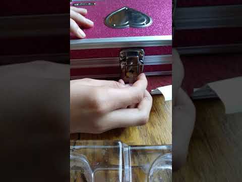 How To Unlock A Vaultz Pencil Box Without Your Key!????[Also Review]