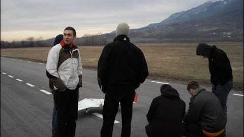 SLO DBF 2010 first test flight-crash