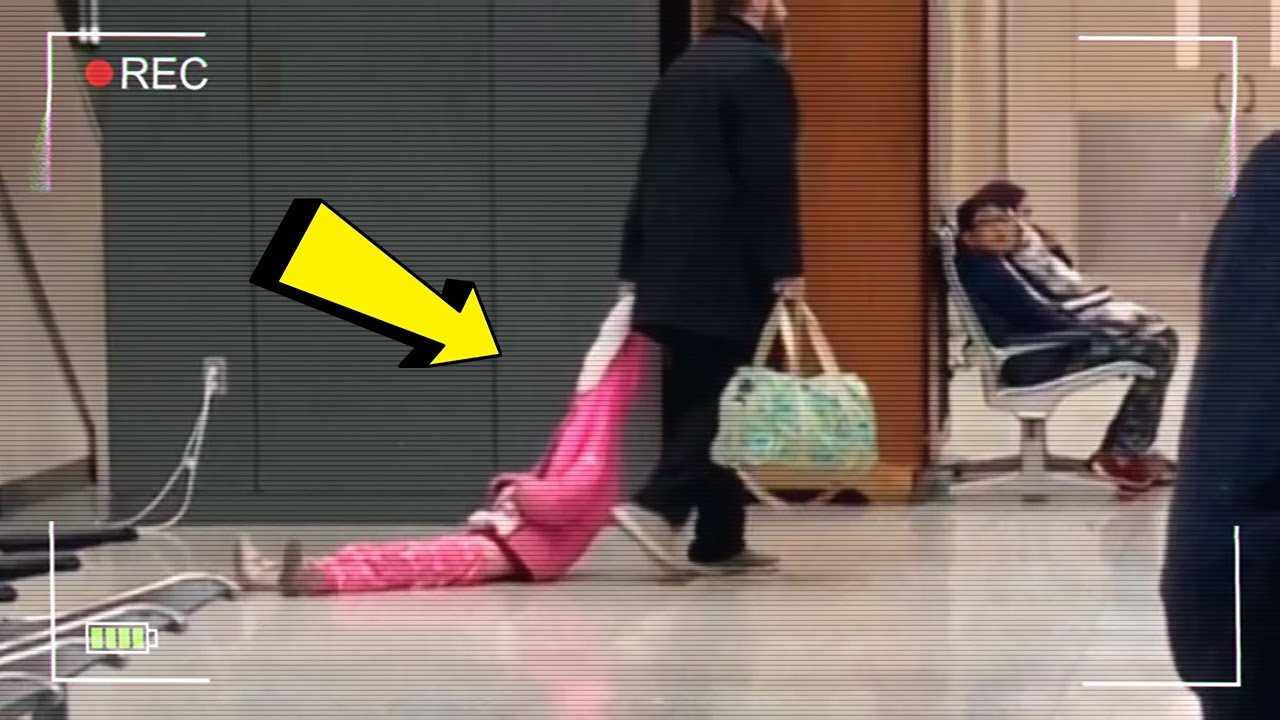 Des Ados Voient Une Fille Agir Bizarrement Avec Son "Papa", Ils La Suivent