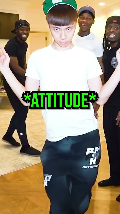 Kai Cenat And The Boys Do 'Attitude Now Walk Off' Challenge 😂