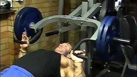 Lee Priest Flat Bench Press on Powertec Multi System