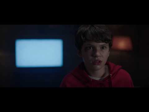 CHILD'S PLAY (2019) Clip "Peek A Boo" HD