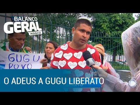 Horas antes, fãs já fazem fila para se despedir de Gugu Liberato