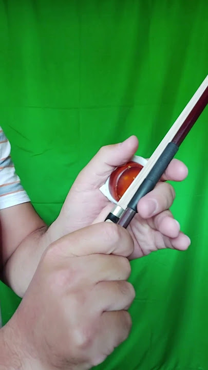 Download lagu How to apply rosin to your violin bow #violin #musiceducation