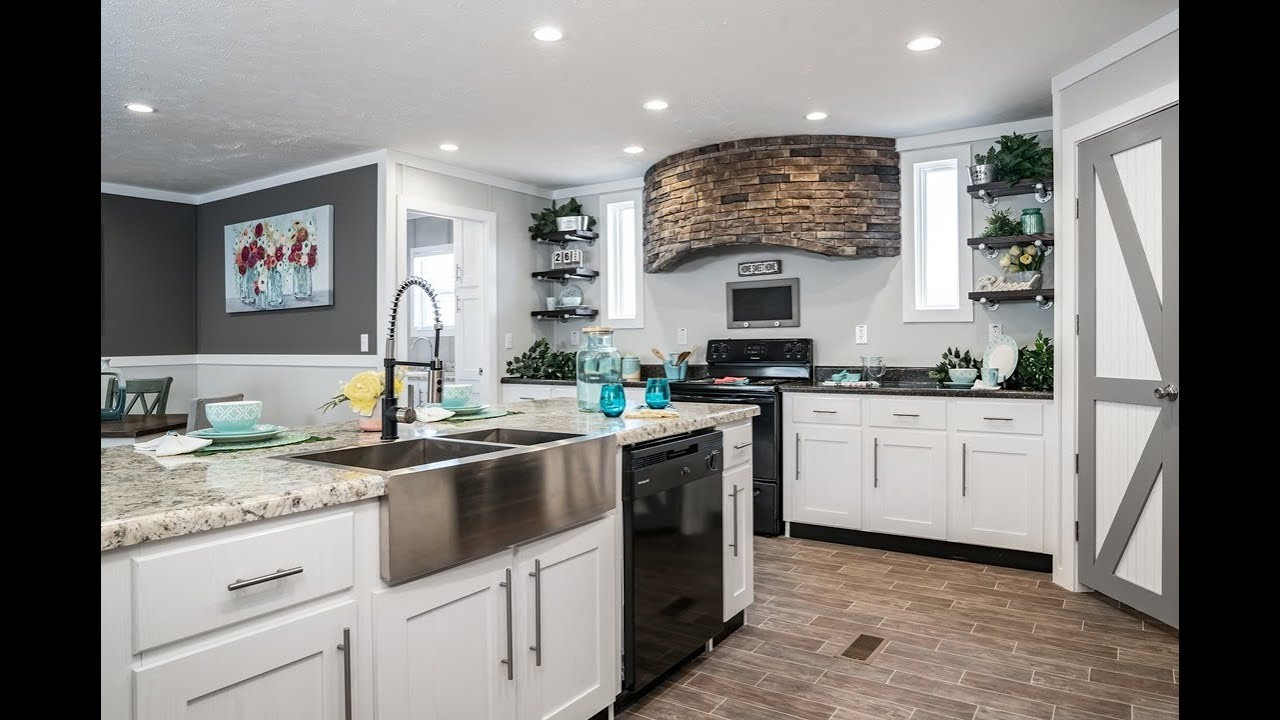 The Deleware 32x72 4bed 2bath Farmhouse At A Great Value Call Bobby 769 972 2282