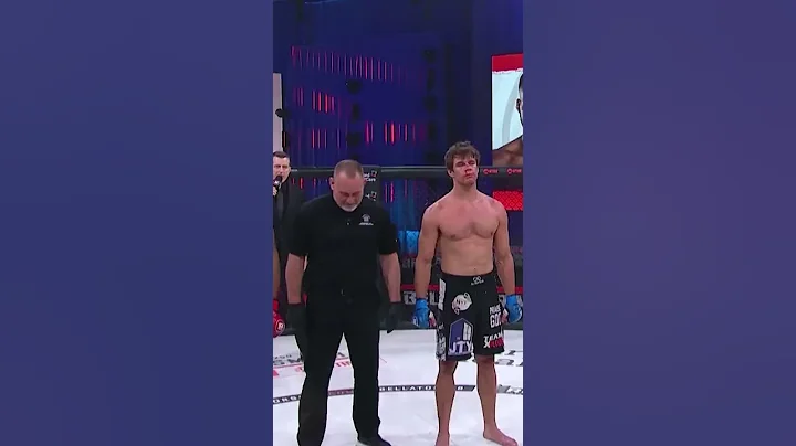 Michael "Venom" Page vs Derek "The Barbaric" Ander...