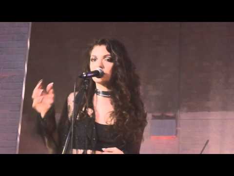 Lorde - Swingin' Party (The Replacements Cover) (HD) - Oval Space - 31.10.13