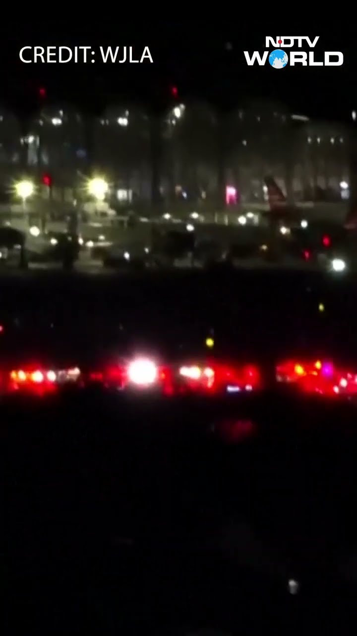 Plane Crash Washington | Passenger Jet Collides With Helicopter At Reagan National Airport, FAA Says