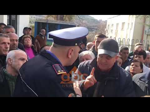 Naftetaret perplasen me policine: Nuk lejojme qe mallin ta mbajne hajdutet | ABC News Albania